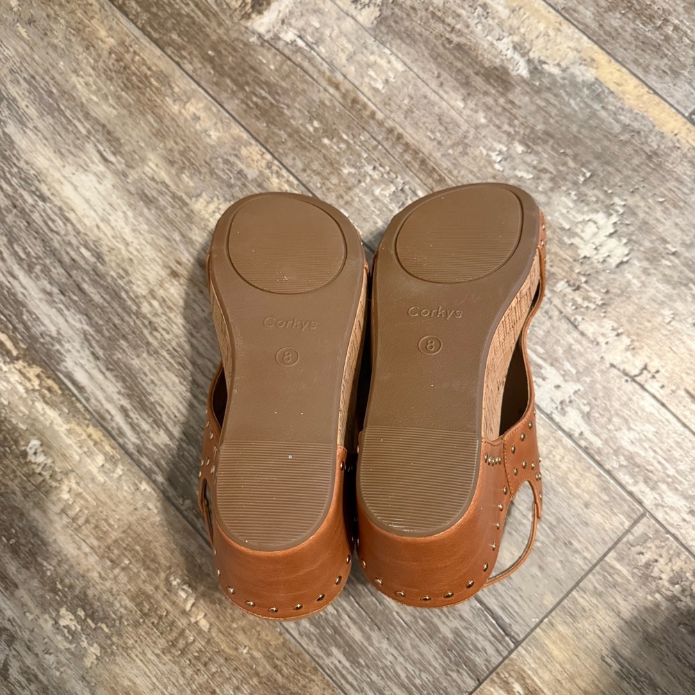 Corkys Carley Women’s Studded Wedge Sandals Size 8 - Cognac - Picture 4 of 4